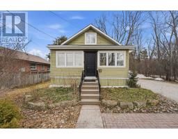 83 INDUSTRIAL PARKWAY S, Aurora, Ontario