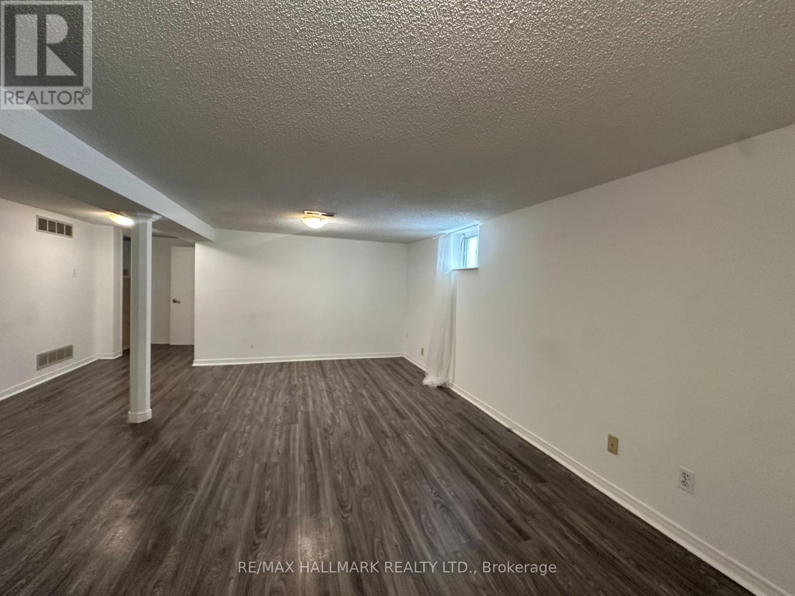 Bsmt - 245 Axminster Drive, Richmond Hill (Crosby), Ontario  L4C 2W2 - Photo 2 - N12792904