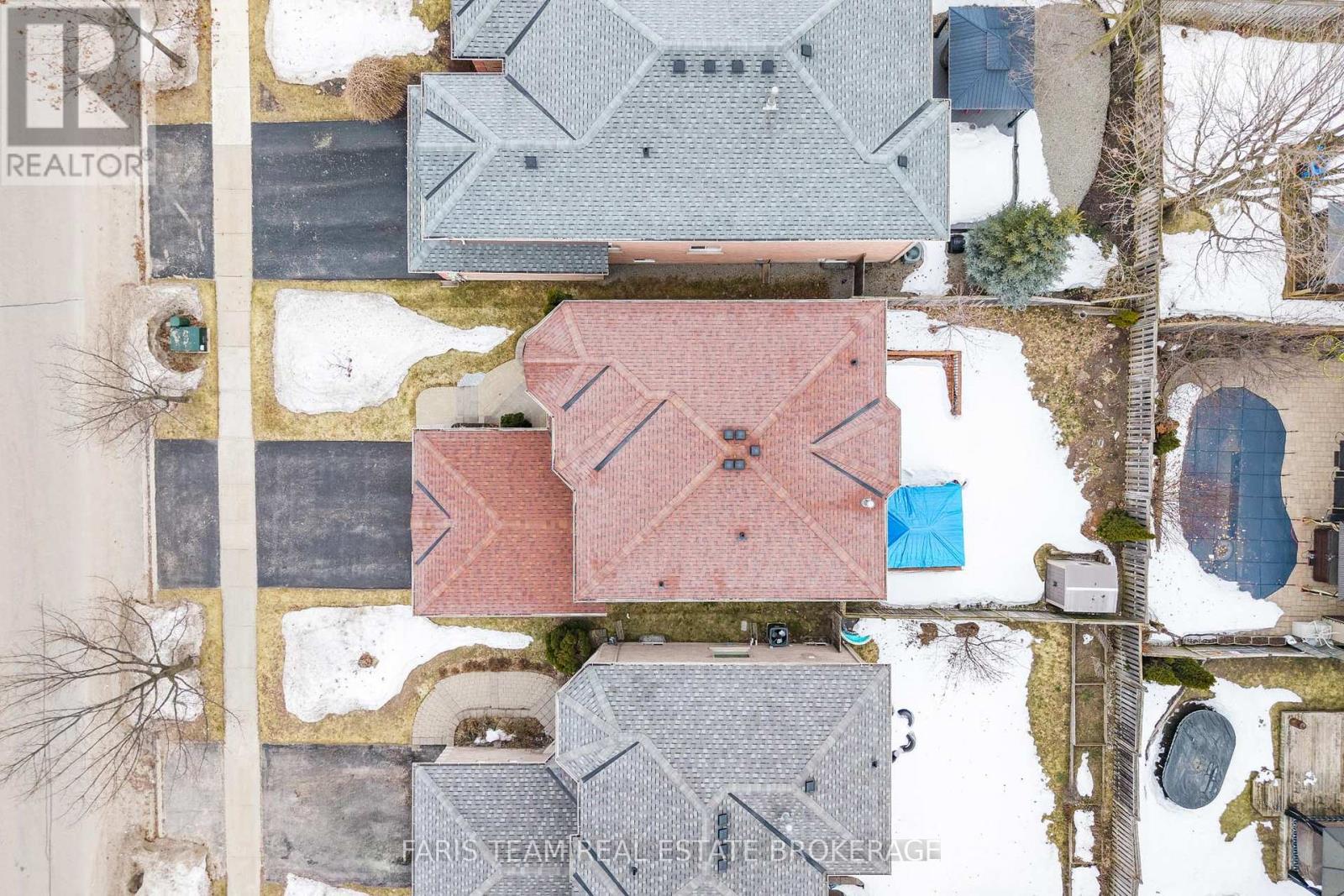 7 Meyer Avenue, Barrie (East Bayfield), Ontario  L4M 6X2 - Photo 38 - S12885886