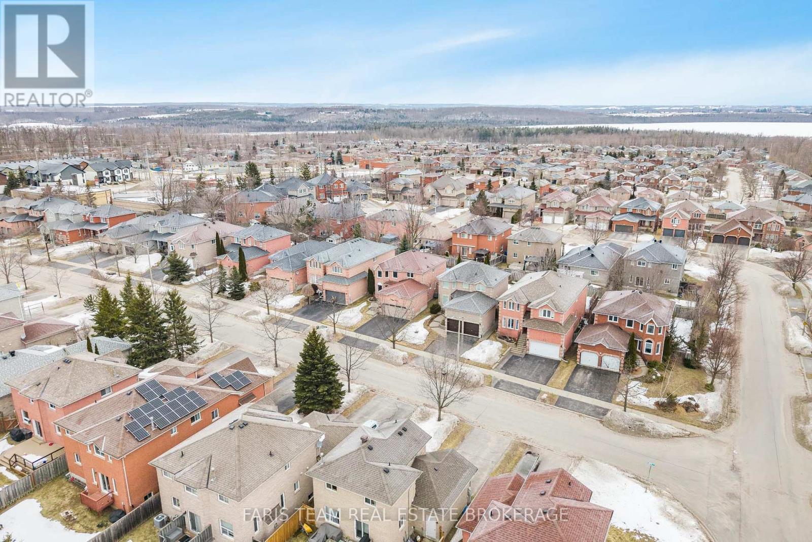 7 Meyer Avenue, Barrie (East Bayfield), Ontario  L4M 6X2 - Photo 39 - S12885886