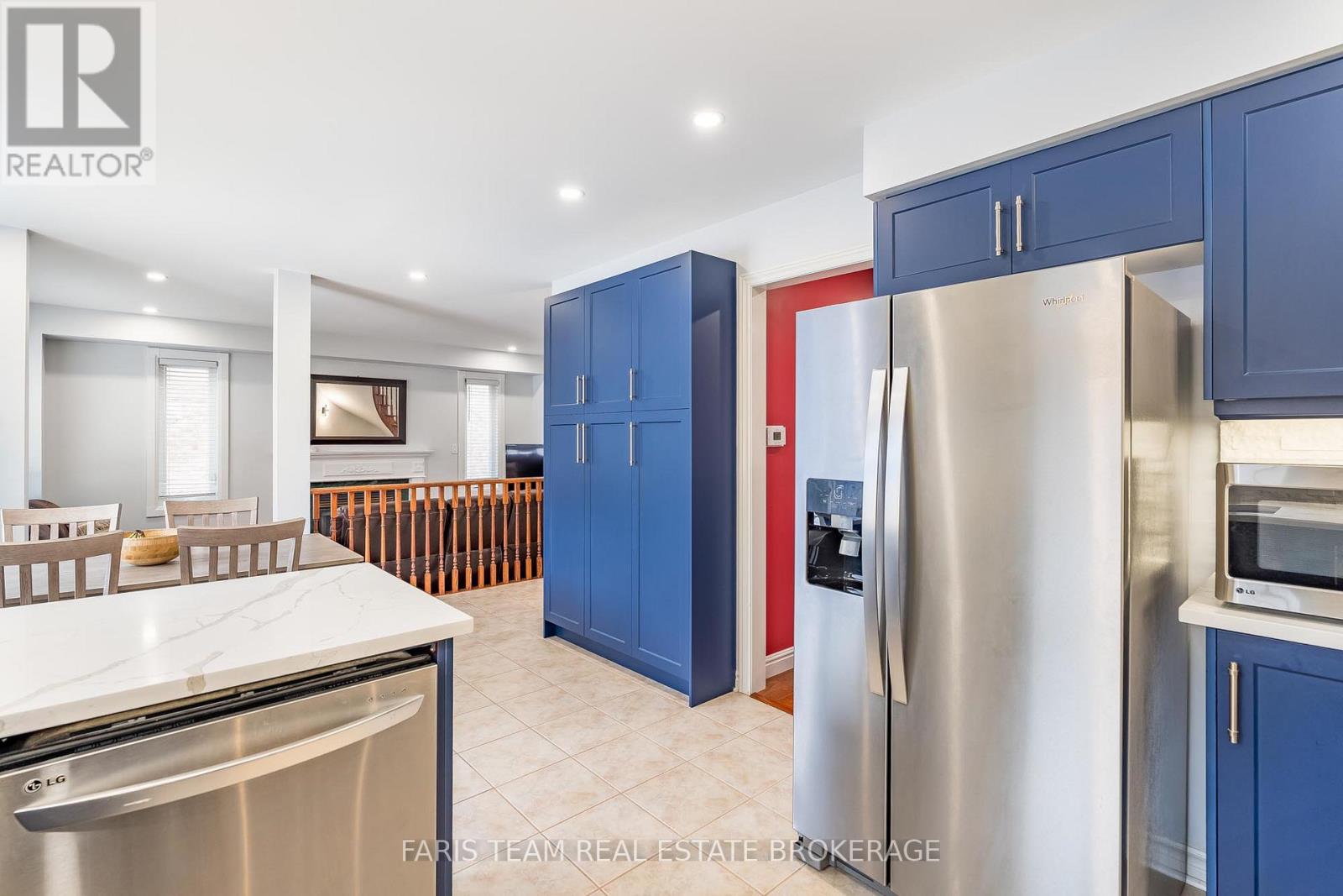 7 Meyer Avenue, Barrie (East Bayfield), Ontario  L4M 6X2 - Photo 9 - S12885886