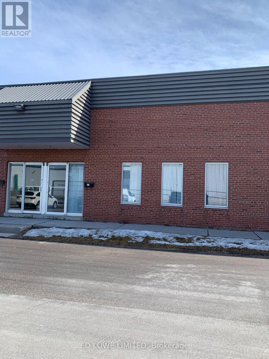 8 & 9 - 220 BAYVIEW DRIVE, Barrie, Ontario