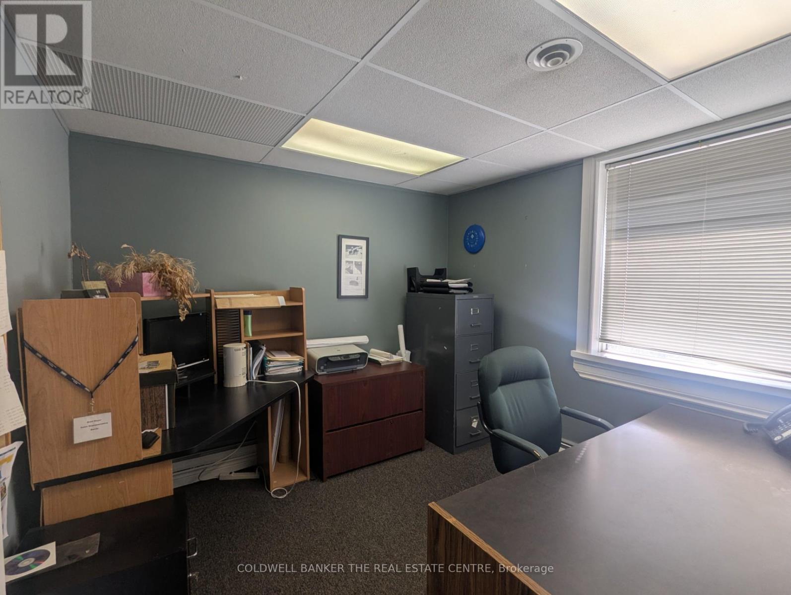 UPPER - E - 284 DUNLOP STREET W, Barrie, Ontario