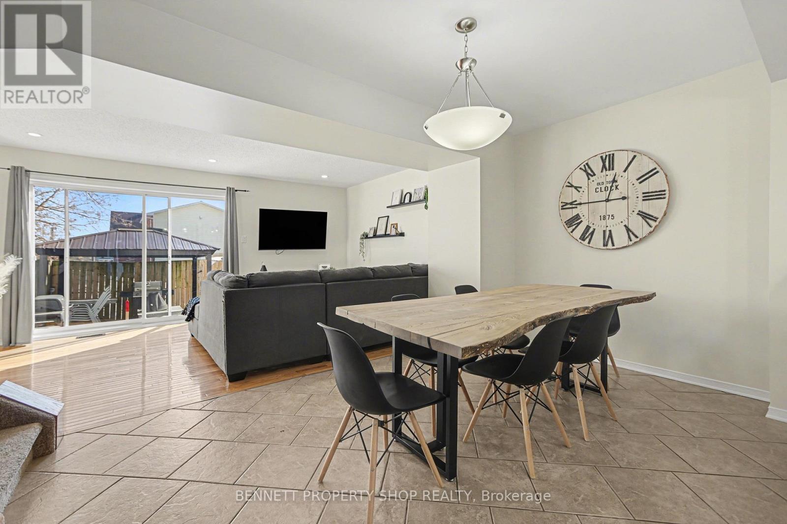 49 Forget Street, Russell, Ontario  K0A 1W0 - Photo 6 - X12865558