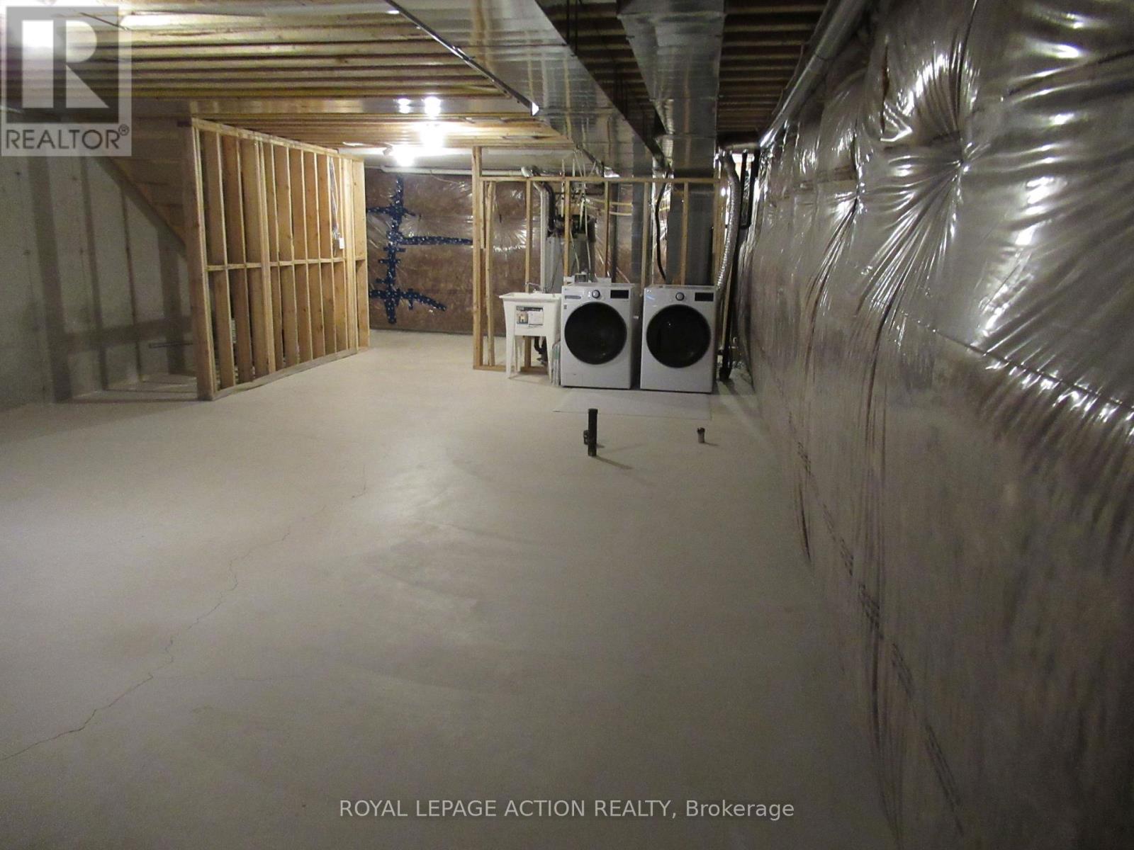 18 - 677 Park Road N, Brantford, Ontario  N3R 0C2 - Photo 17 - X12666214