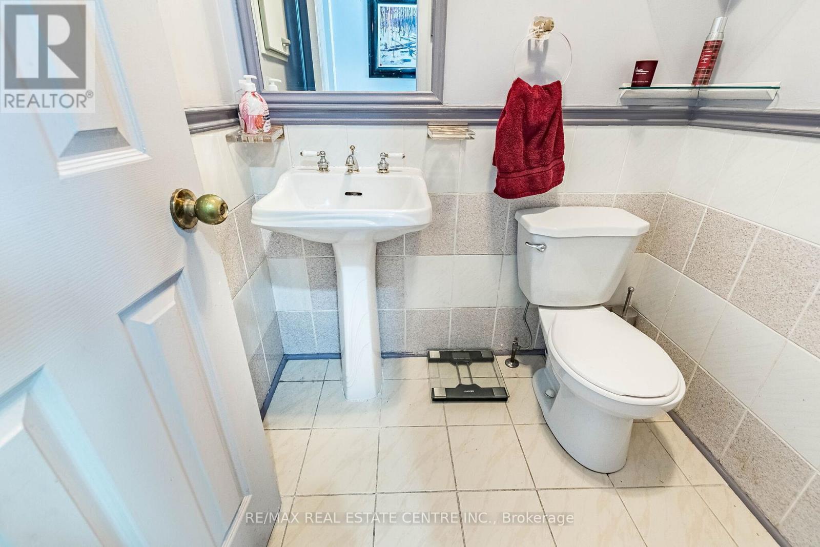 82 Candy Crescent, Brampton, Ontario  L6X 3Z9 - Photo 19 - W12886142