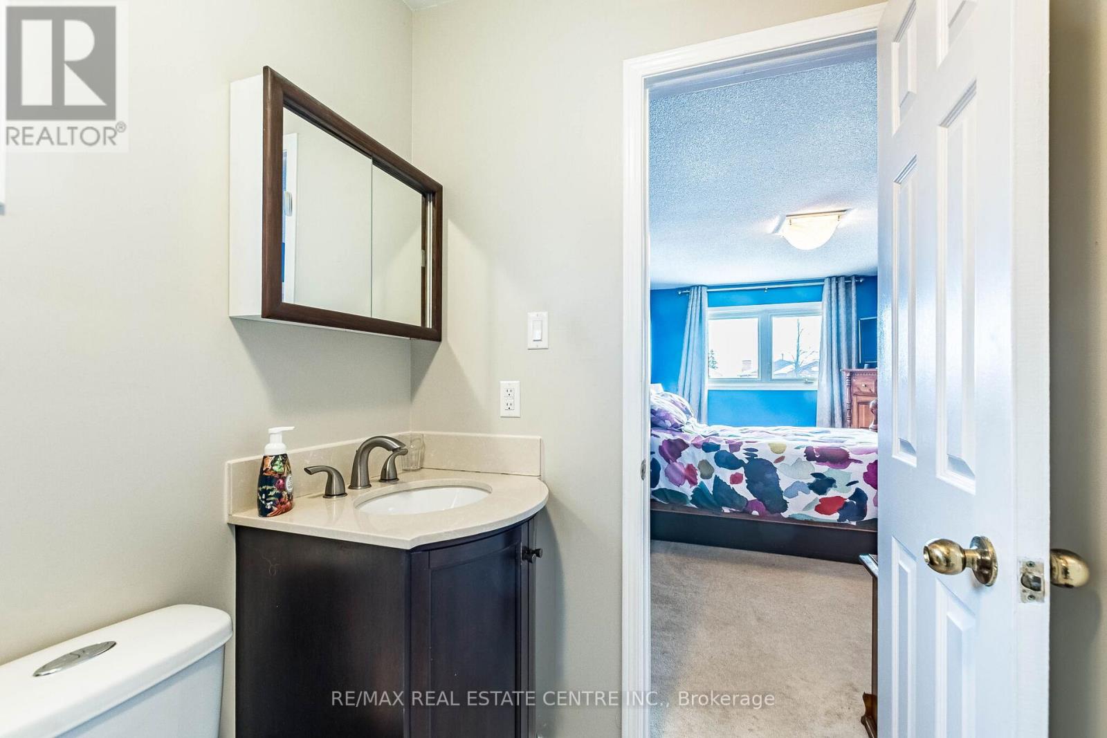 82 Candy Crescent, Brampton, Ontario  L6X 3Z9 - Photo 25 - W12886142