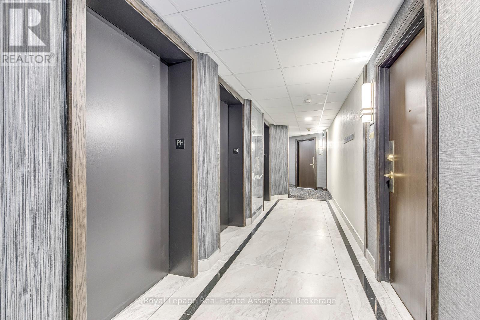 Ph18 - 4185 Shipp Drive, Mississauga (City Centre), Ontario  L4Z 2Y8 - Photo 5 - W12886146