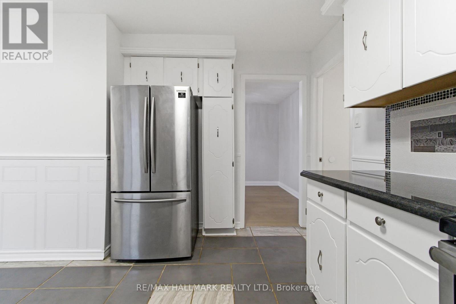 397 Archdekin Drive, Brampton (Madoc), Ontario  L6V 3G1 - Photo 13 - W12886176