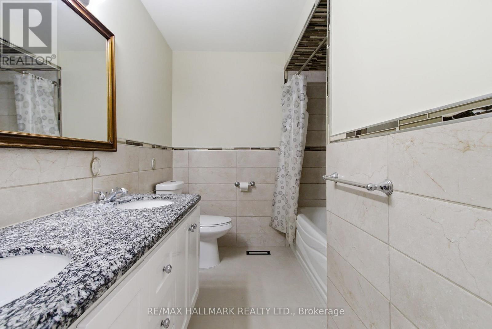 397 Archdekin Drive, Brampton (Madoc), Ontario  L6V 3G1 - Photo 16 - W12886176