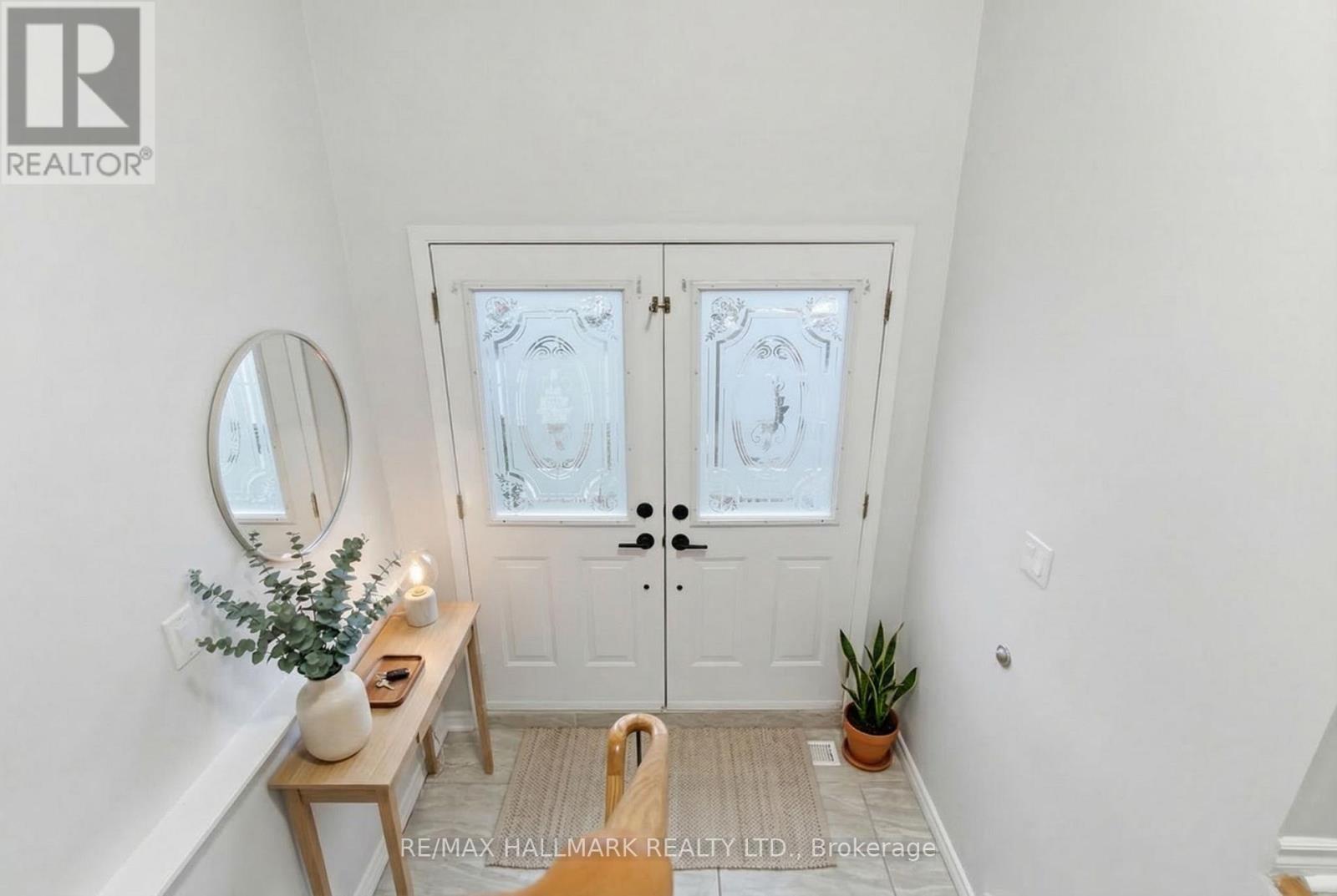 397 Archdekin Drive, Brampton (Madoc), Ontario  L6V 3G1 - Photo 3 - W12886176