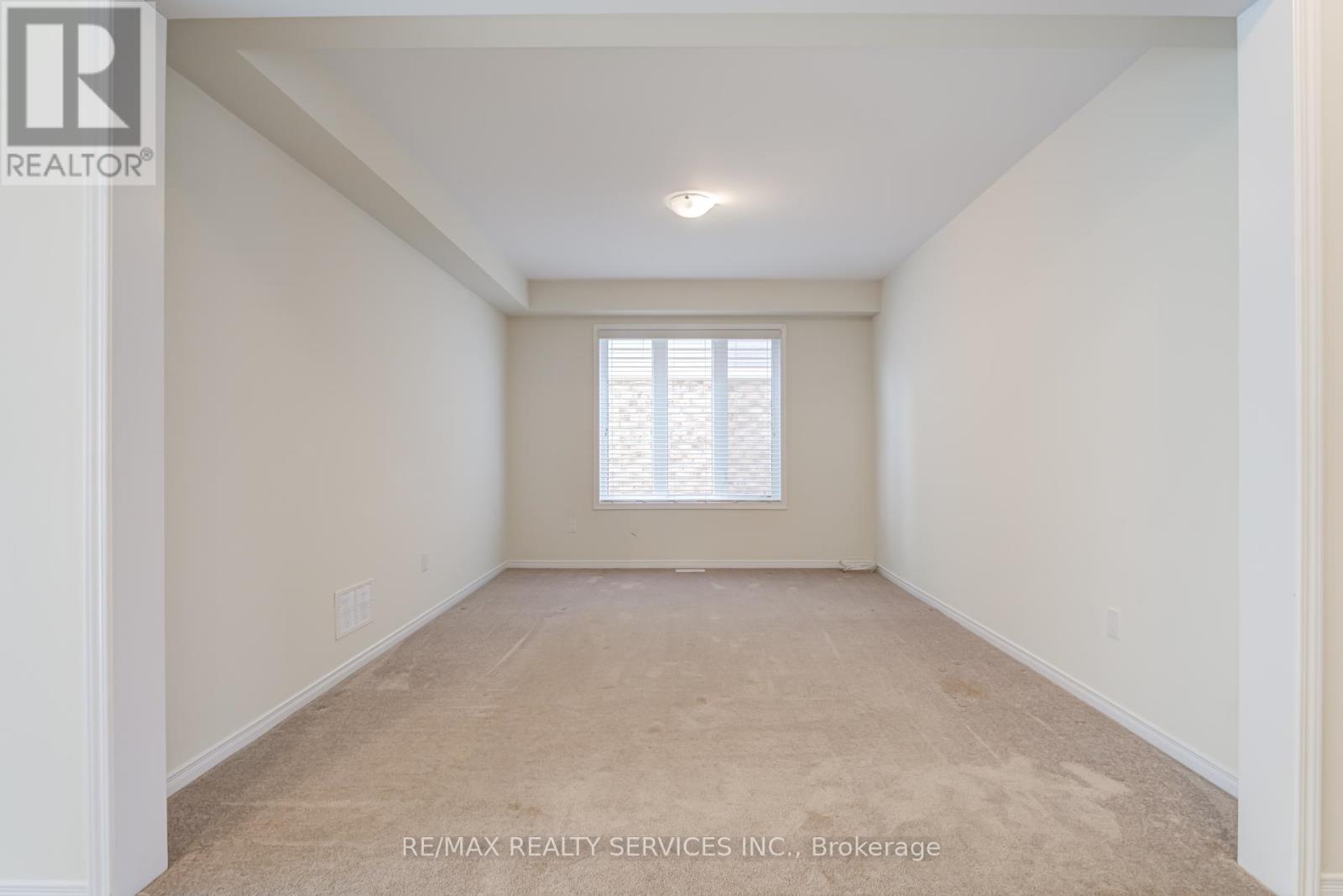 17 Vaughn Drive, Thorold (Hurricane/merrittville), Ontario  L3B 5N5 - Photo 11 - X12885922