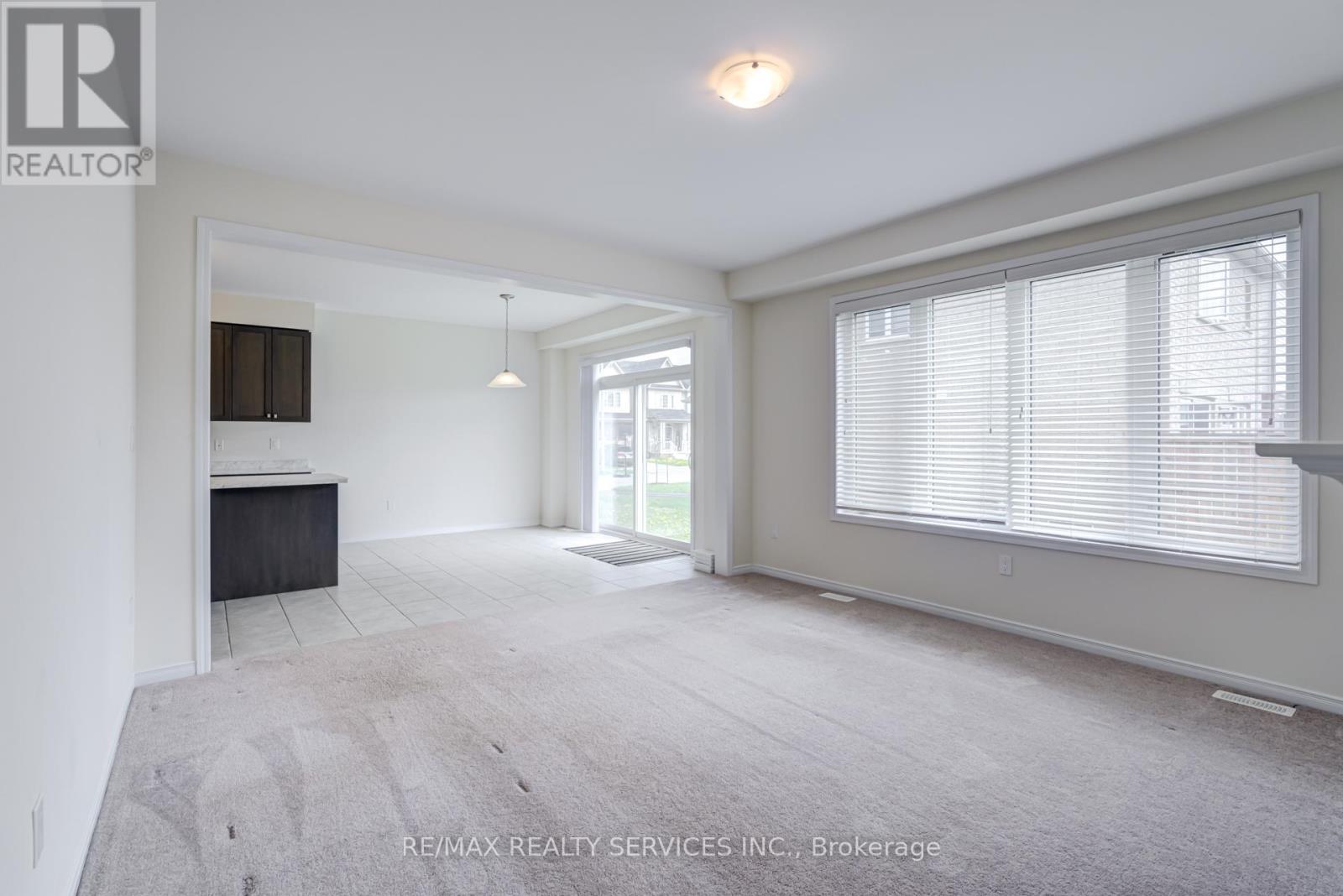 17 Vaughn Drive, Thorold (Hurricane/merrittville), Ontario  L3B 5N5 - Photo 16 - X12885922