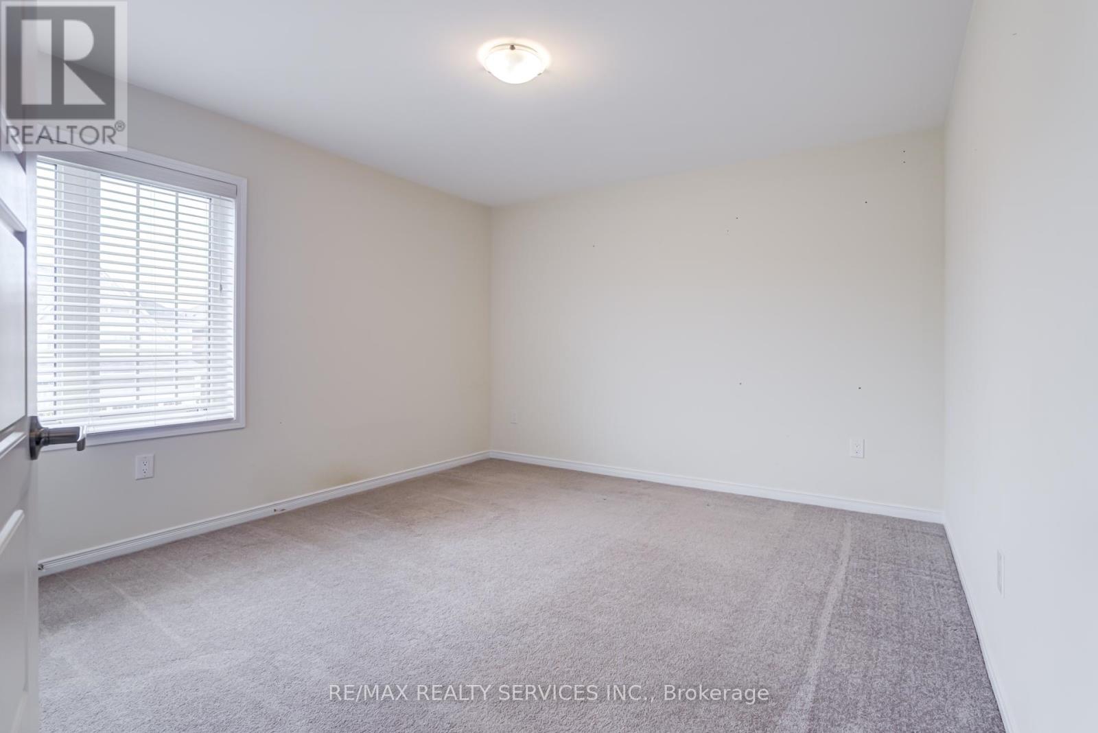 17 Vaughn Drive, Thorold (Hurricane/merrittville), Ontario  L3B 5N5 - Photo 23 - X12885922