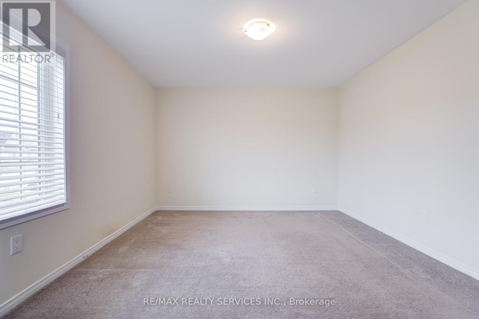 17 Vaughn Drive, Thorold (Hurricane/merrittville), Ontario  L3B 5N5 - Photo 25 - X12885922