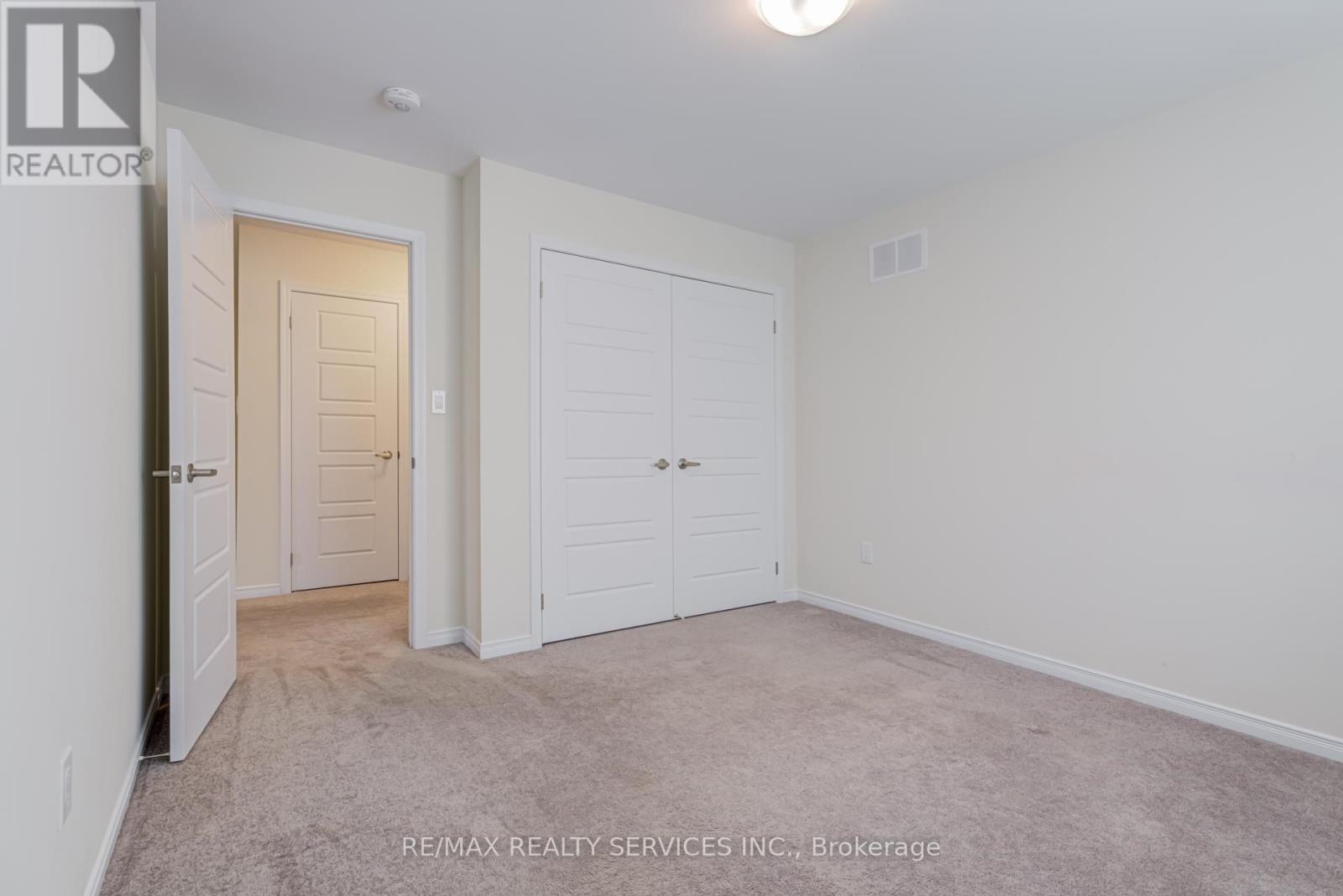 17 Vaughn Drive, Thorold (Hurricane/merrittville), Ontario  L3B 5N5 - Photo 34 - X12885922