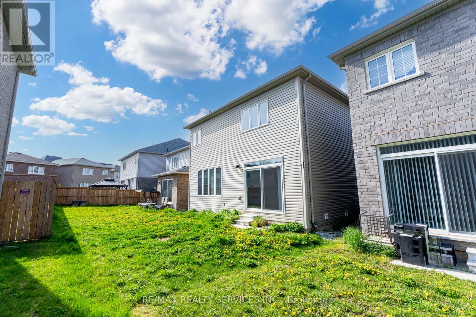 17 Vaughn Drive, Thorold (Hurricane/merrittville), Ontario  L3B 5N5 - Photo 49 - X12885922