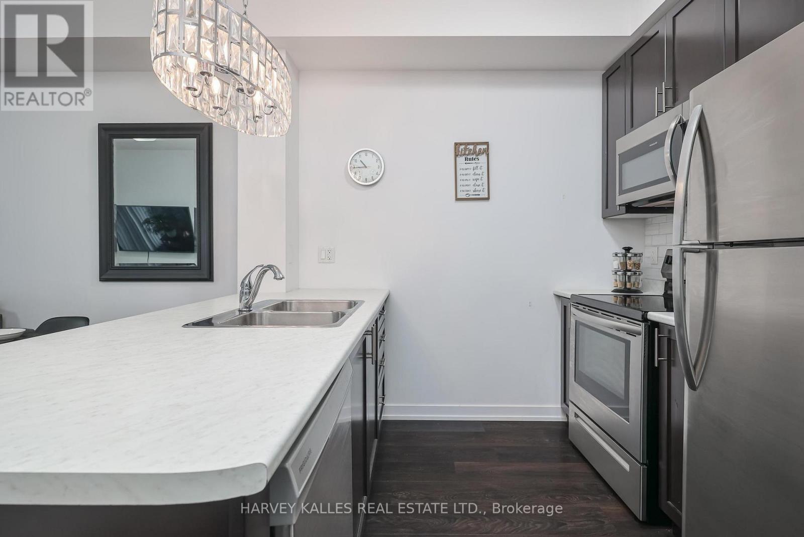 122 - 101 Shoreview Place, Hamilton, Ontario  L8E 0K2 - Photo 13 - X12886154