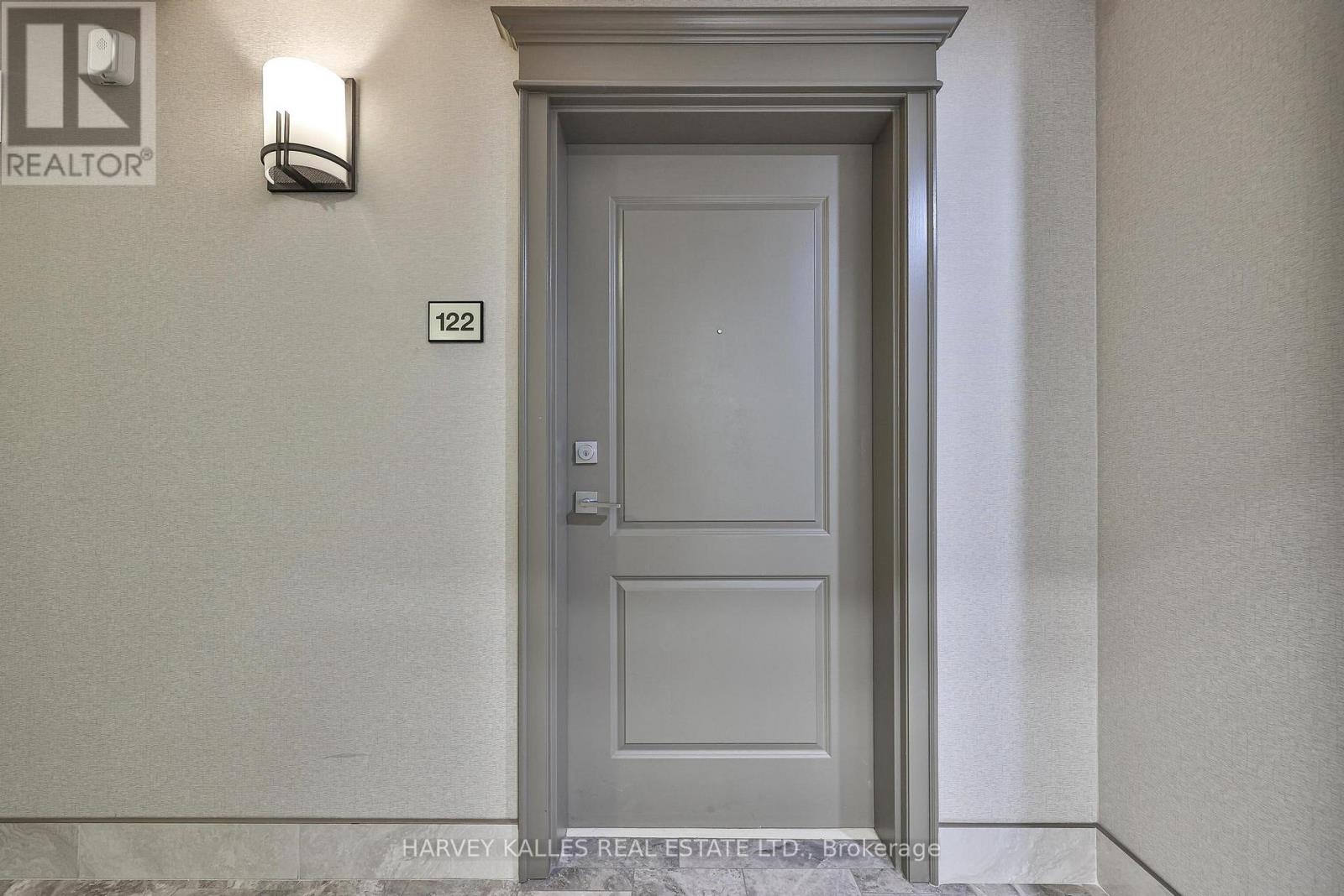 122 - 101 Shoreview Place, Hamilton, Ontario  L8E 0K2 - Photo 7 - X12886154