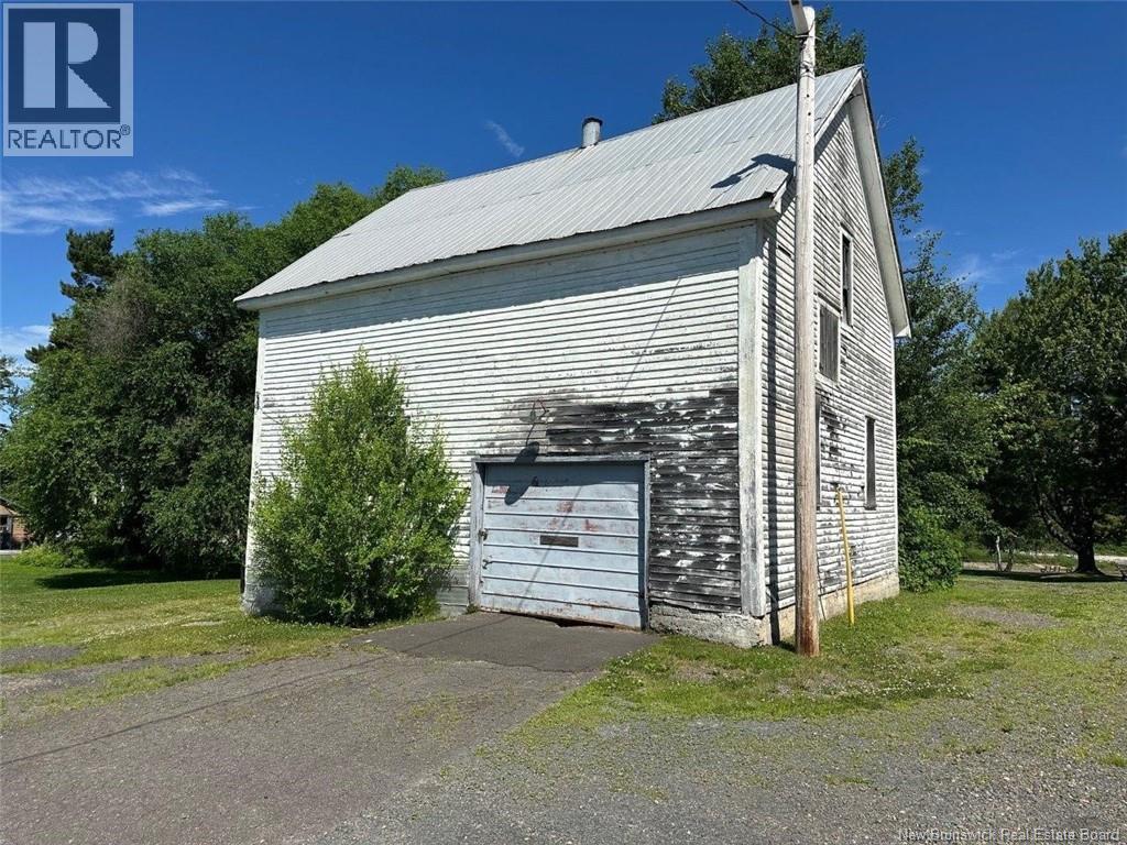 297 Main Street, Doaktown, New Brunswick  E9C 1A9 - Photo 2 - NB135140
