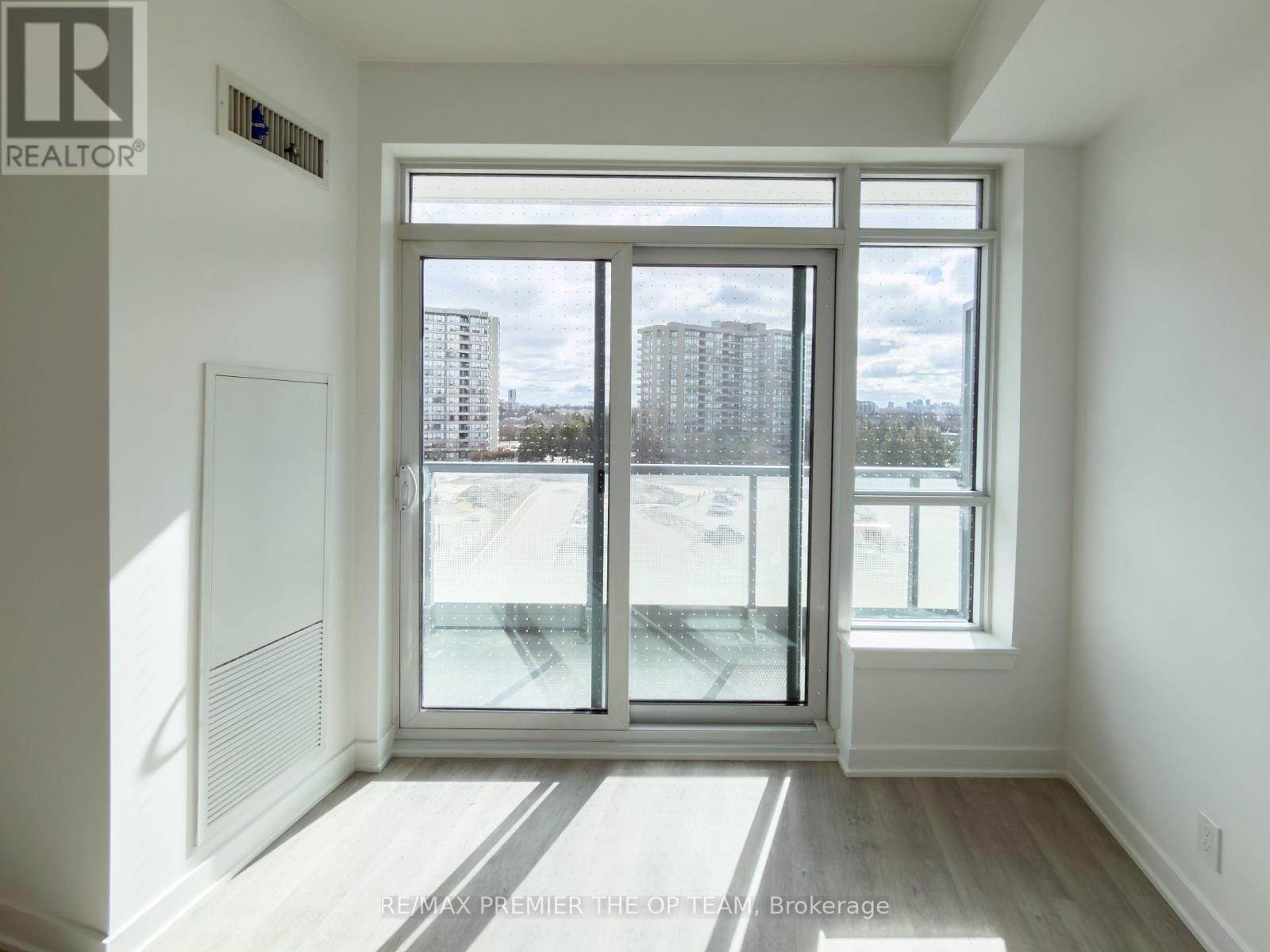 403 - 30 Upper Mall Way, Vaughan, Ontario  L4J 0L7 - Photo 25 - N12758276