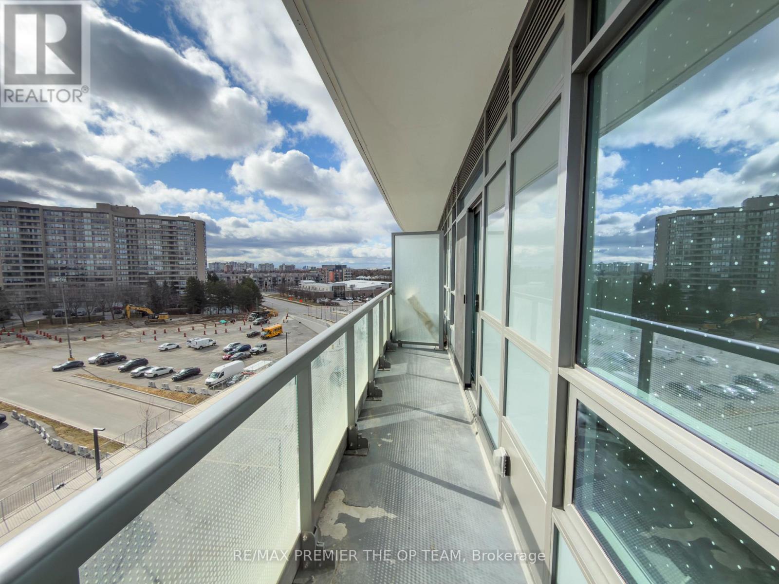 403 - 30 Upper Mall Way, Vaughan, Ontario  L4J 0L7 - Photo 27 - N12758276