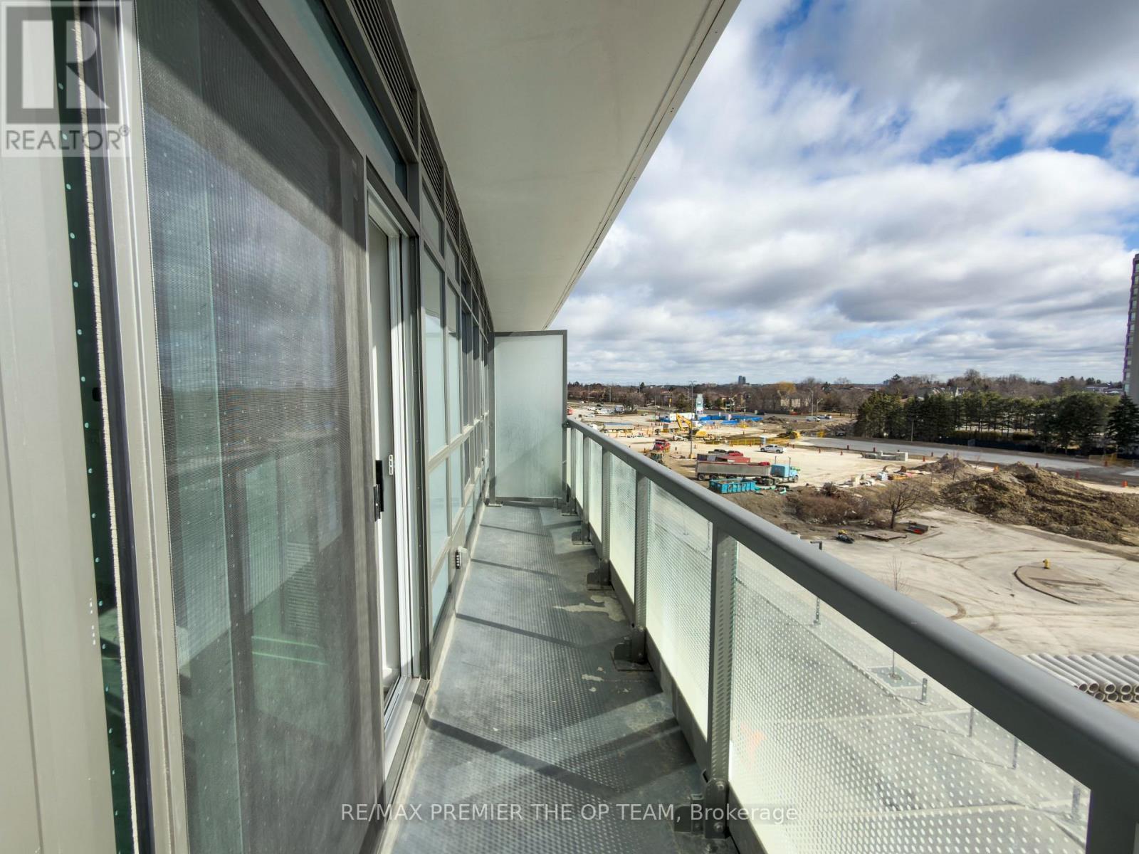 403 - 30 Upper Mall Way, Vaughan, Ontario  L4J 0L7 - Photo 28 - N12758276