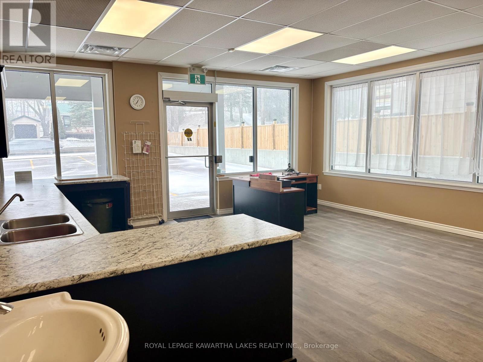 448 Osborne Street, Brock (Beaverton), Ontario  L0K 1A0 - Photo 10 - N12886270