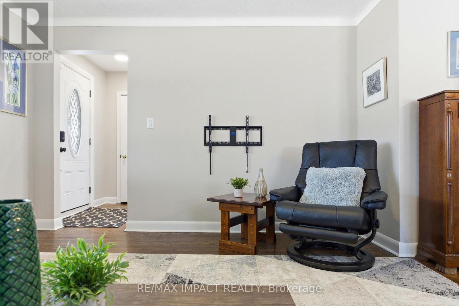 577 Sinclair Street, Cobourg, Ontario  K9A 2Y8 - Photo 11 - X12886346