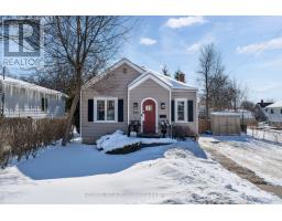 586 UNION STREET W, Kingston, Ontario