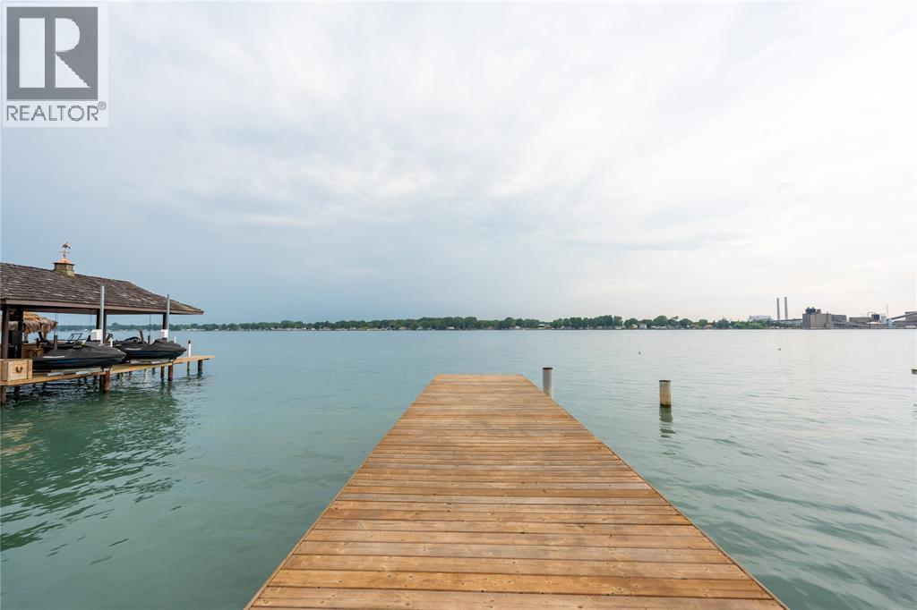 2807 St Clair Parkway, St Clair, Ontario  N0P 2H0 - Photo 38 - 26004918