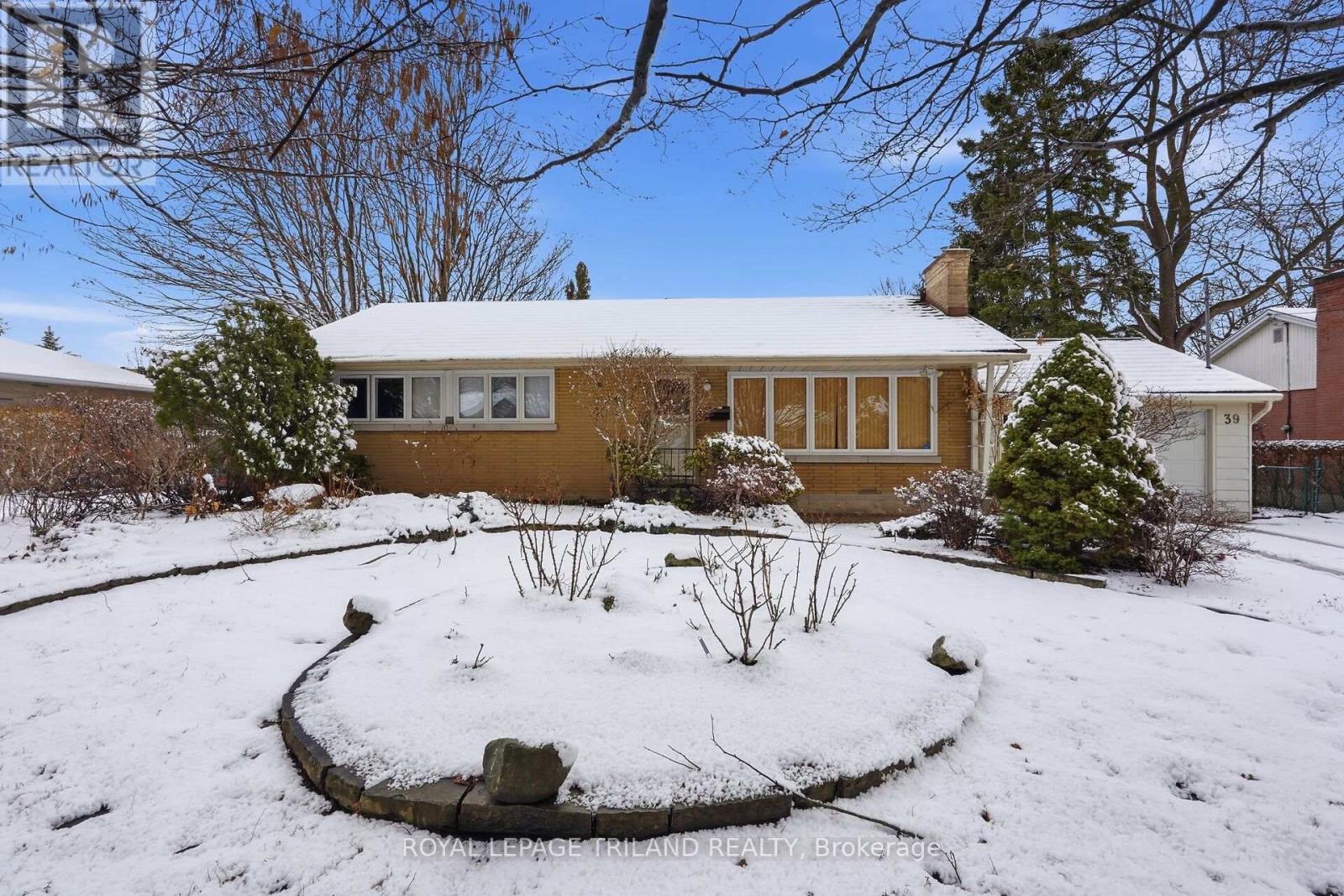 39 FORD CRESCENT, london north (north k), Ontario