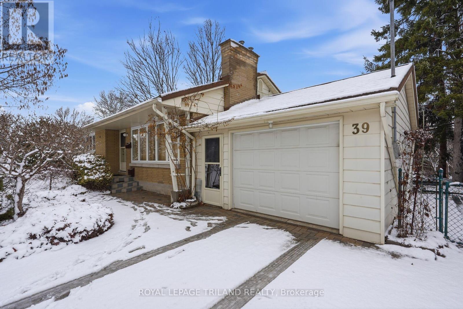 39 Ford Crescent, London North, Ontario  N6G 1H8 - Photo 2 - X12886210