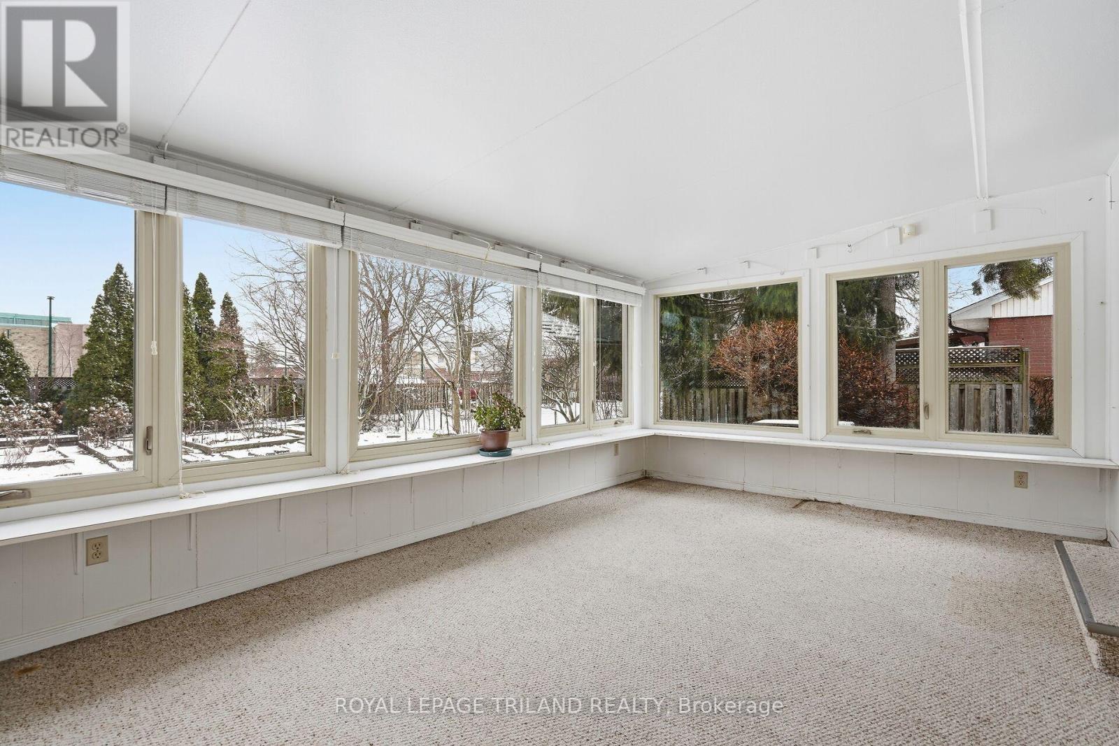 39 Ford Crescent, London North, Ontario  N6G 1H8 - Photo 22 - X12886210