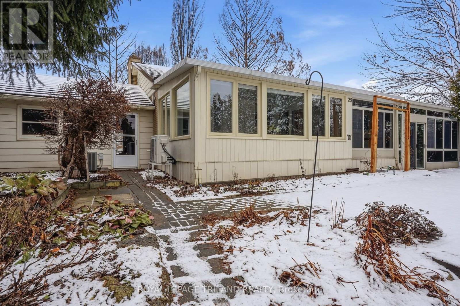 39 Ford Crescent, London North, Ontario  N6G 1H8 - Photo 38 - X12886210