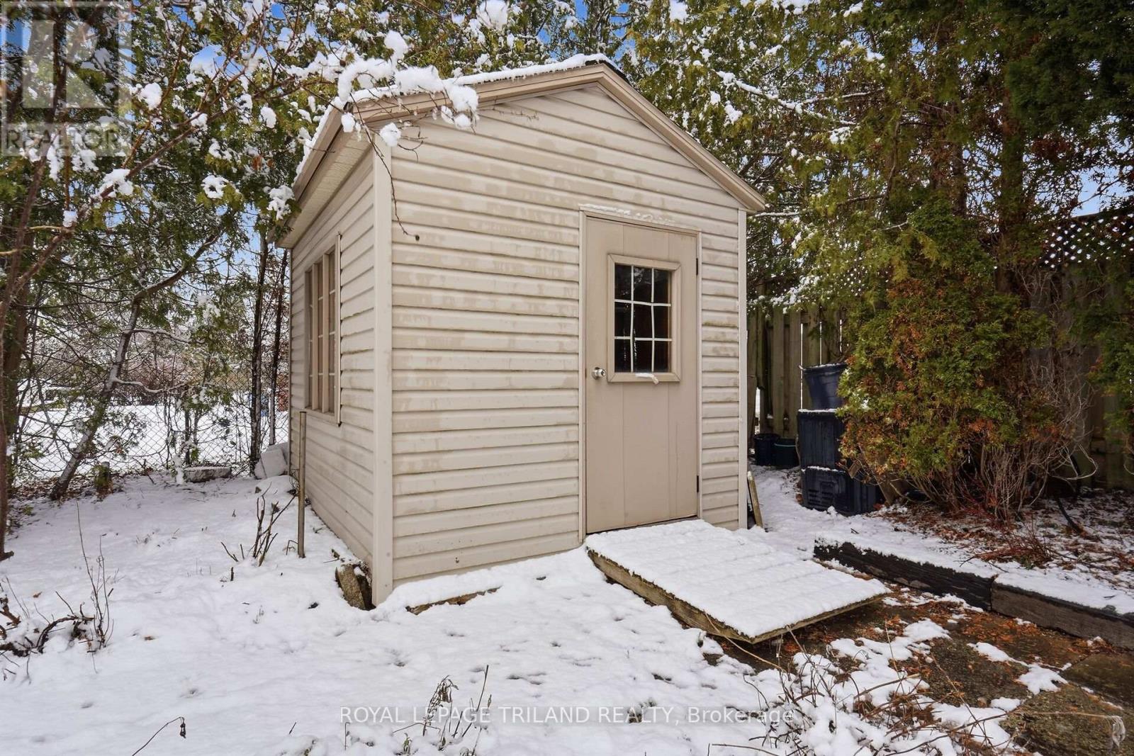 39 Ford Crescent, London North, Ontario  N6G 1H8 - Photo 40 - X12886210