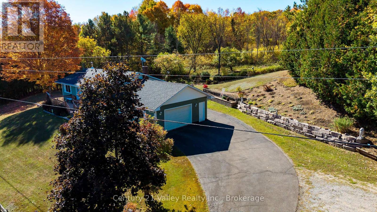 255 Flat Road, Greater Madawaska, Ontario  K0J 1N0 - Photo 27 - X12886308