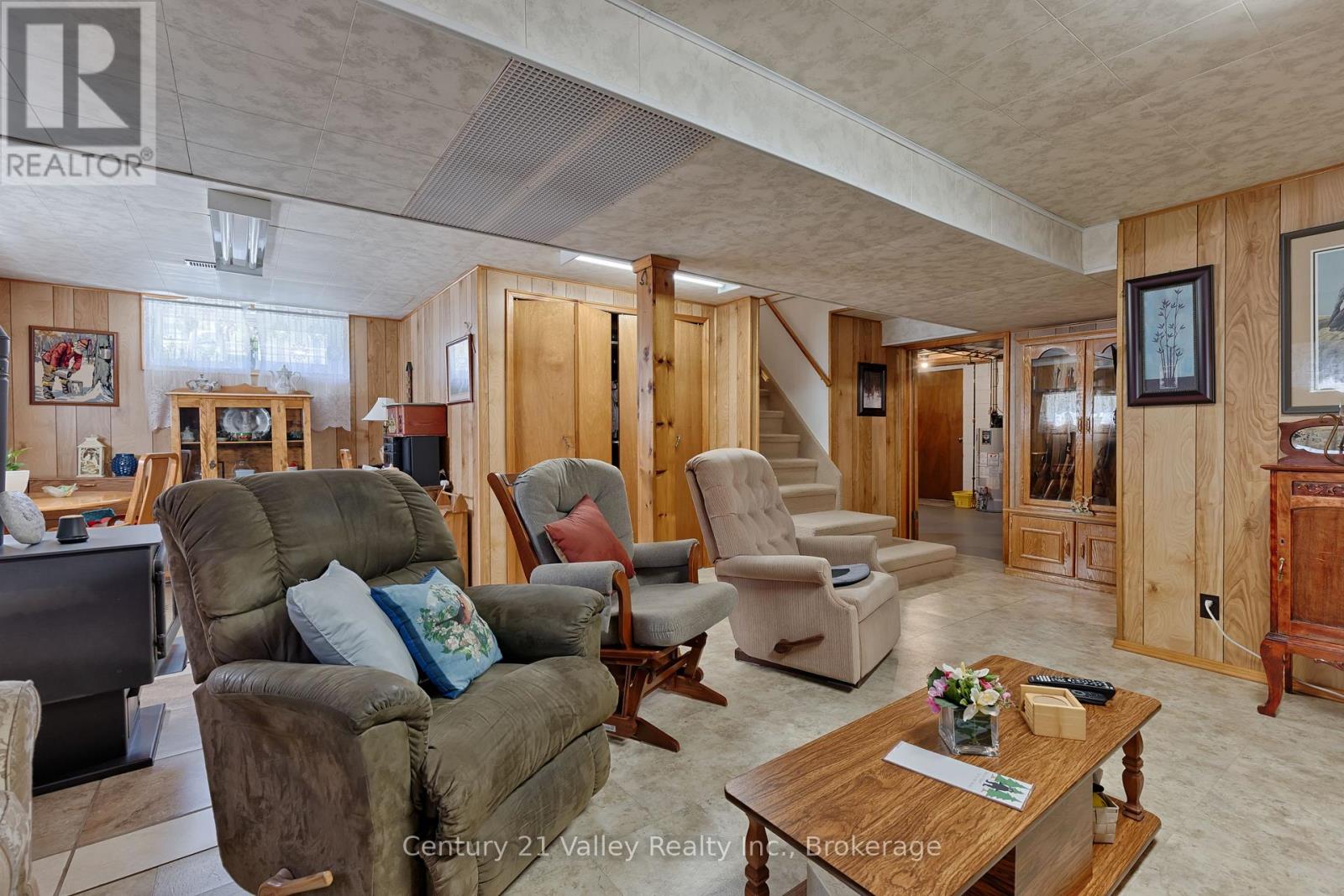 255 Flat Road, Greater Madawaska, Ontario  K0J 1N0 - Photo 45 - X12886308