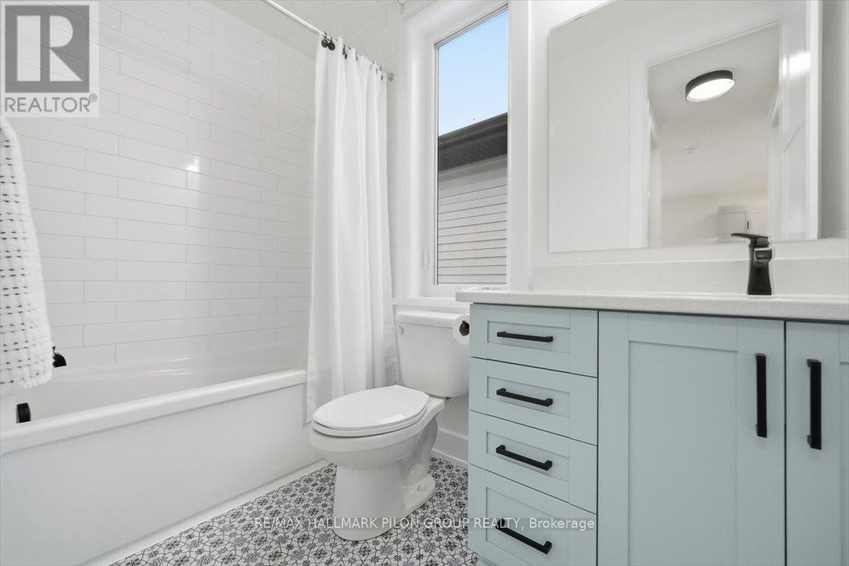 296 Cornice Street, Ottawa, Ontario  K1W 0R4 - Photo 14 - X12886188