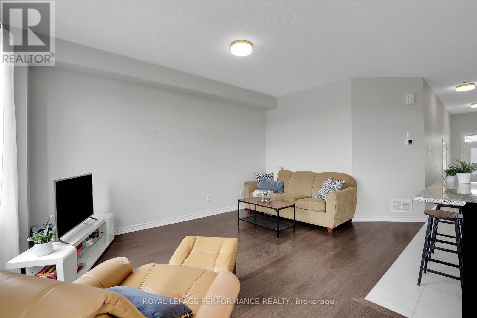 110 Main Halyard Lane, Ottawa, Ontario K2J 7B6 - Photo 7 - X12886230