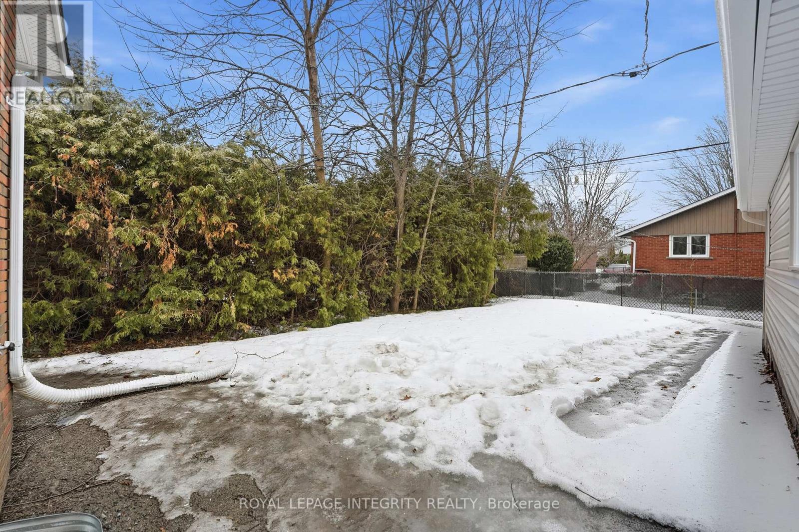 A - 2291 Badger Crescent, Ottawa, Ontario  K2C 1H9 - Photo 23 - X12886324