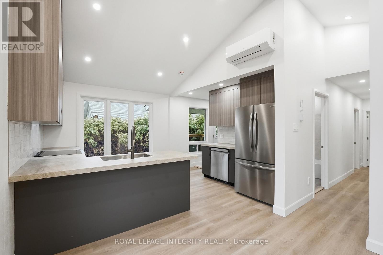 A - 2291 Badger Crescent, Ottawa, Ontario  K2C 1H9 - Photo 4 - X12886324