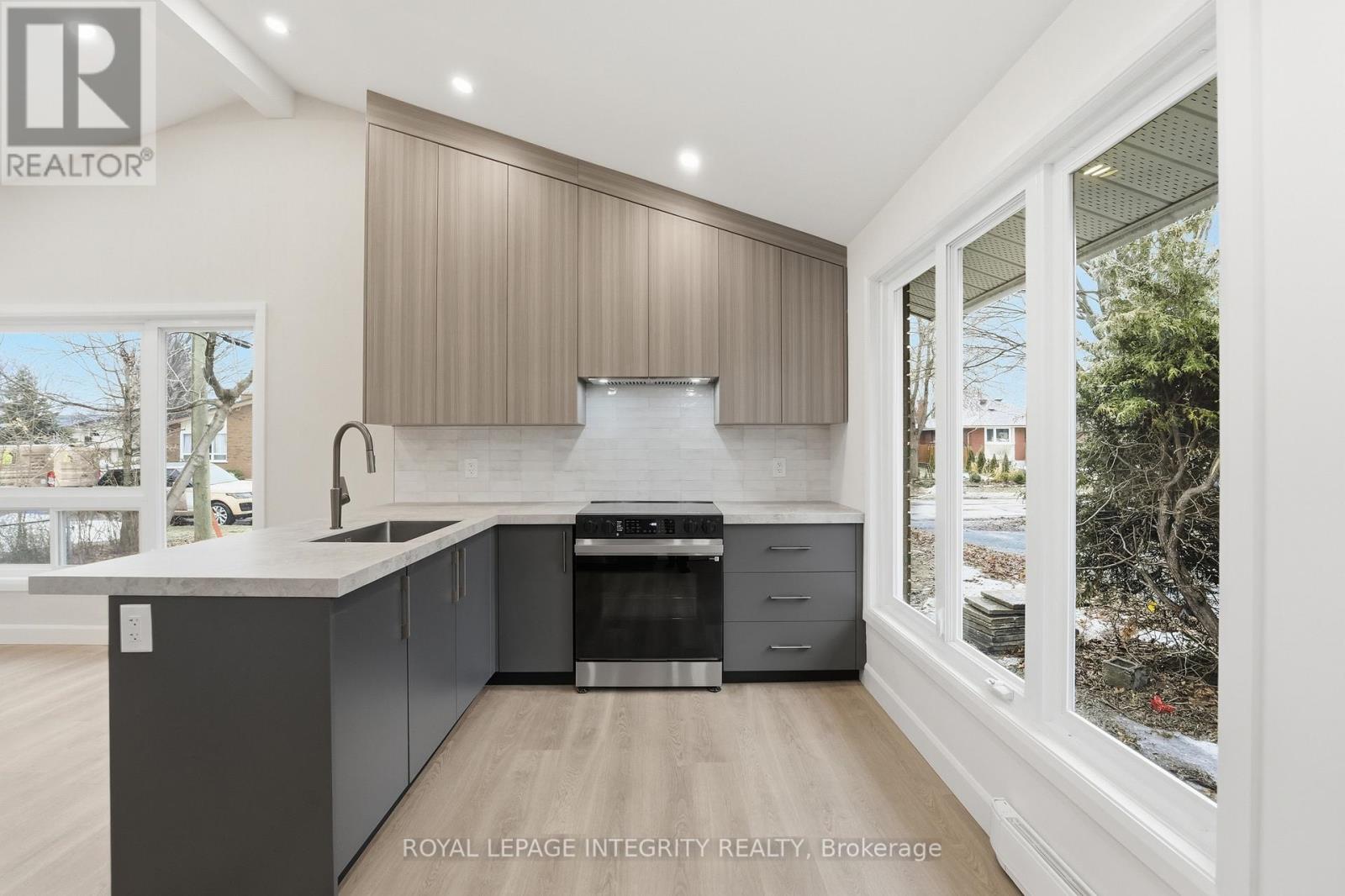 A - 2291 Badger Crescent, Ottawa, Ontario  K2C 1H9 - Photo 7 - X12886324