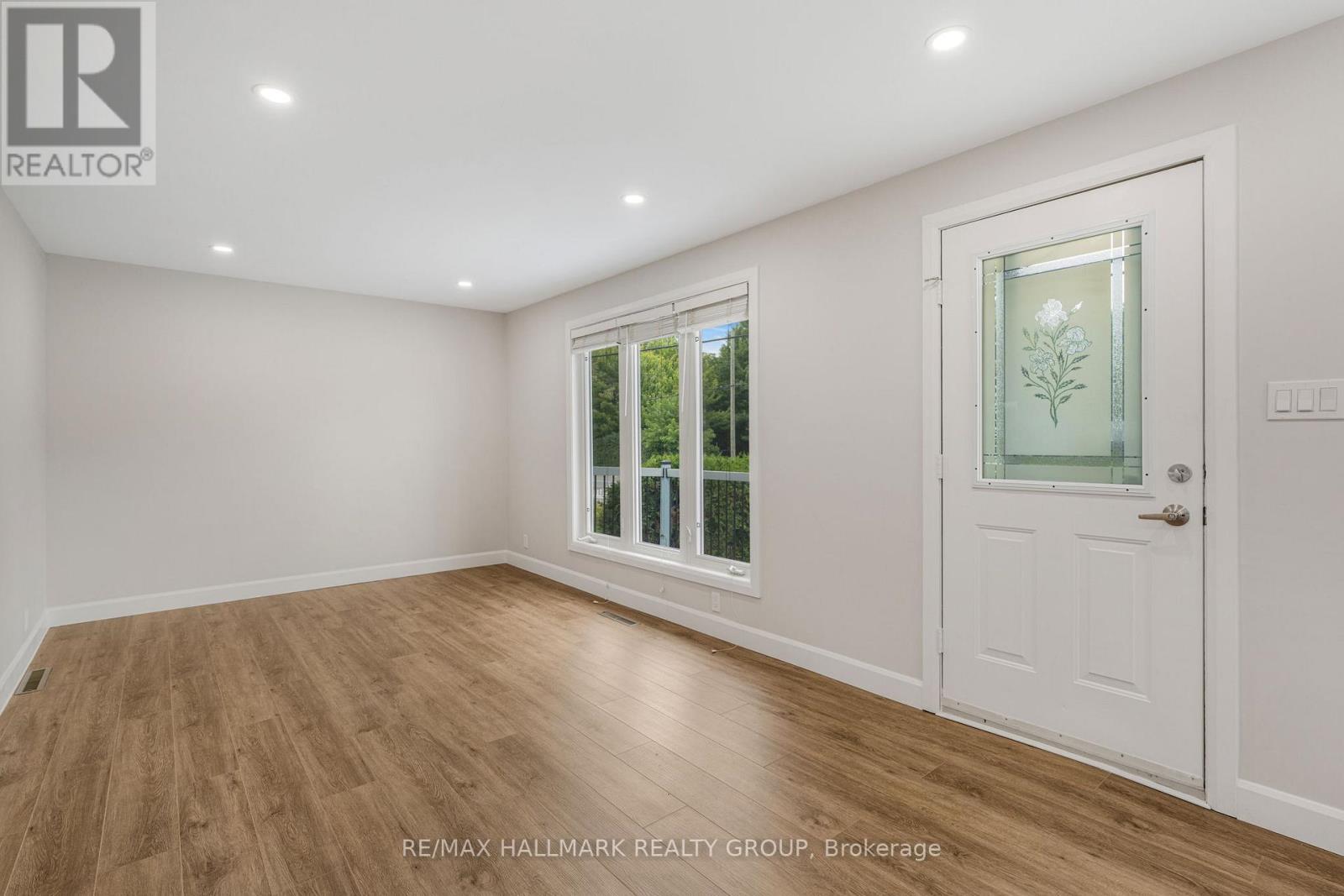 3900 Champlain Road, Clarence-Rockland, Ontario  K0A 1E0 - Photo 5 - X12886350