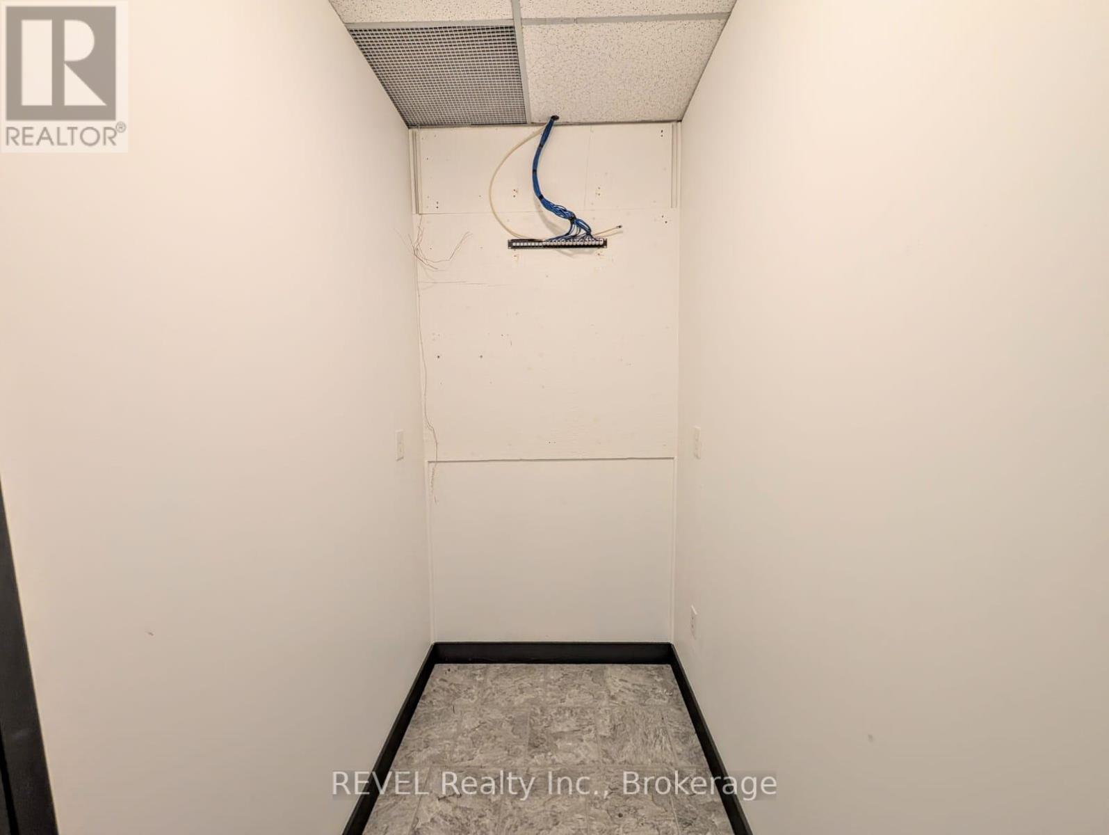 M3 - 112 Queenston Street, St. Catharines, Ontario  L2R 2Z4 - Photo 12 - X12685196