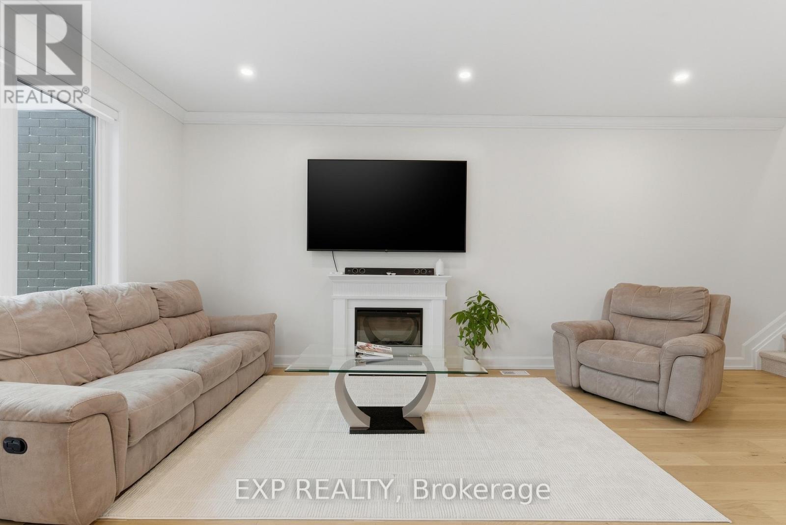 14 Arsenault Crescent, Pelham (Fonthill), Ontario  L0S 1E6 - Photo 14 - X12886360