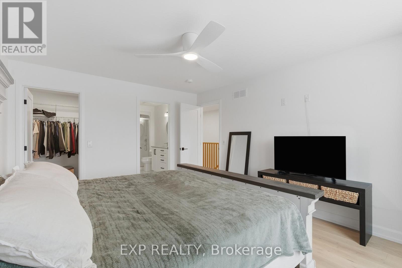 14 Arsenault Crescent, Pelham (Fonthill), Ontario  L0S 1E6 - Photo 17 - X12886360