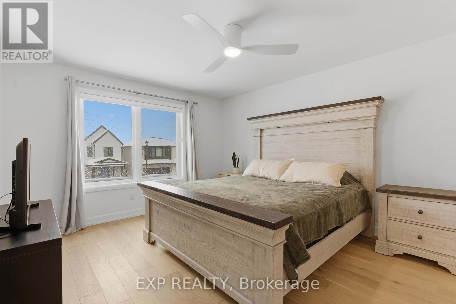 14 Arsenault Crescent, Pelham (Fonthill), Ontario  L0S 1E6 - Photo 18 - X12886360