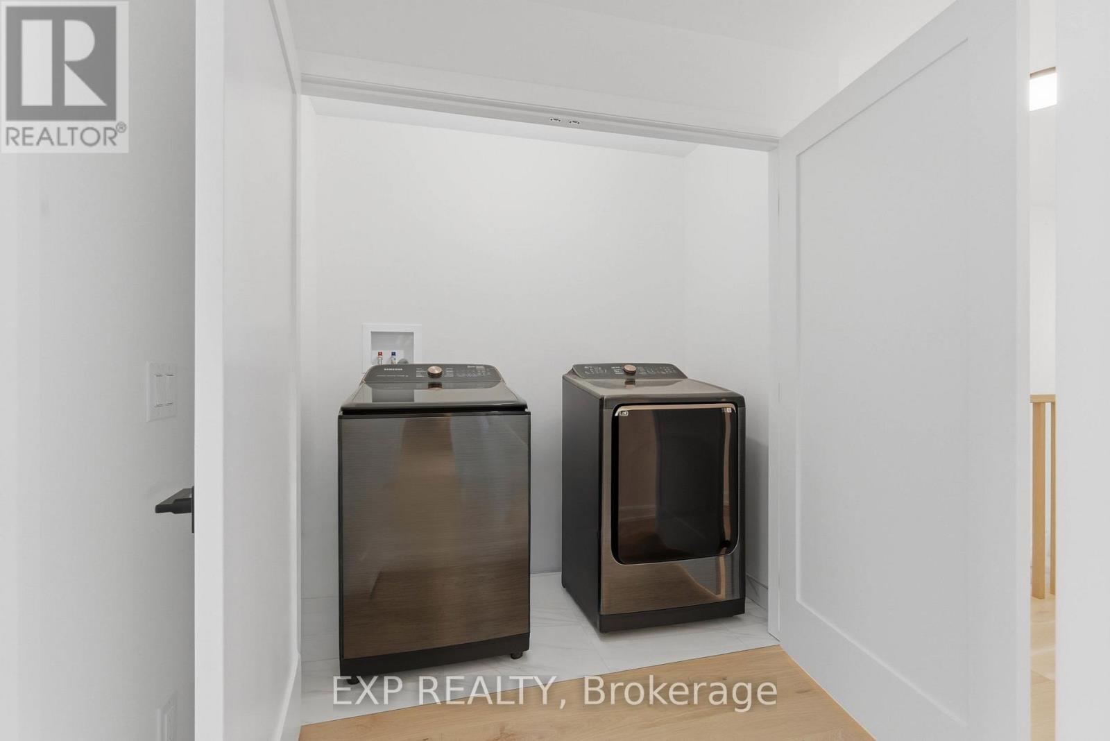 14 Arsenault Crescent, Pelham (Fonthill), Ontario  L0S 1E6 - Photo 24 - X12886360