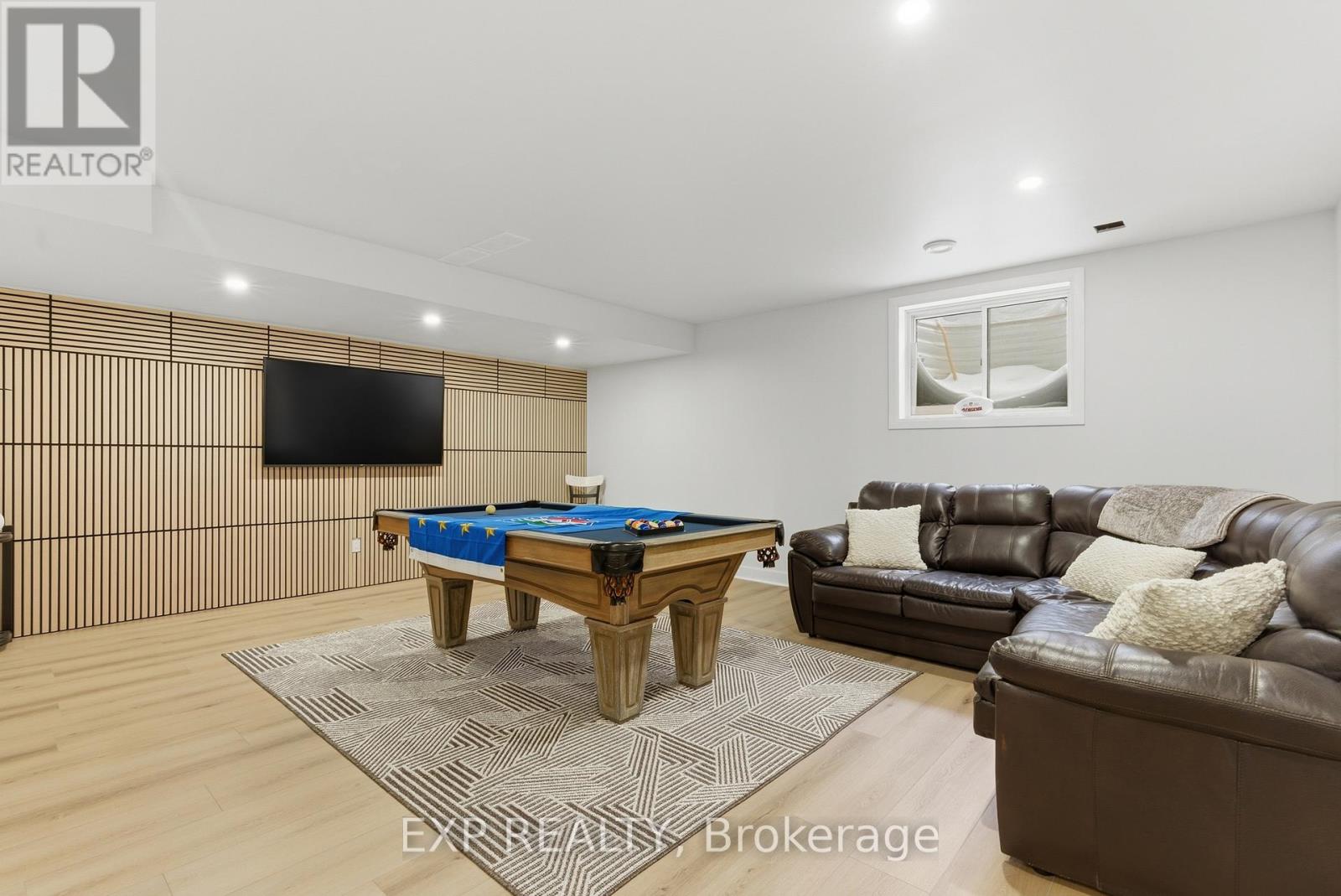 14 Arsenault Crescent, Pelham (Fonthill), Ontario  L0S 1E6 - Photo 35 - X12886360